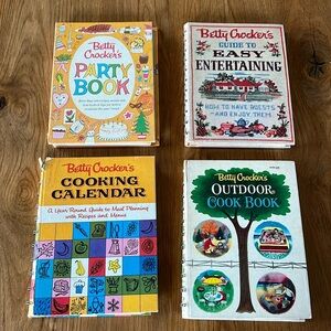 Set 4 Vintage Betty Crocker Cookbooks Entertaining Party Book Outdoor Calendar